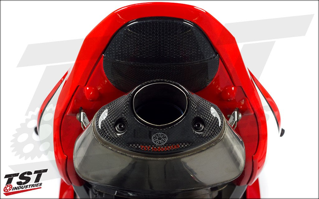 Combine the carbon fiber exhaust tip and in-tail integrated tail light for a sexy, clean look.