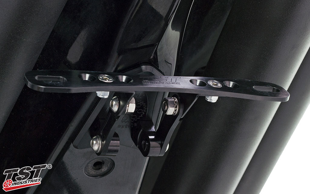 Ditch the bulky stock fender on your Yamaha R1.