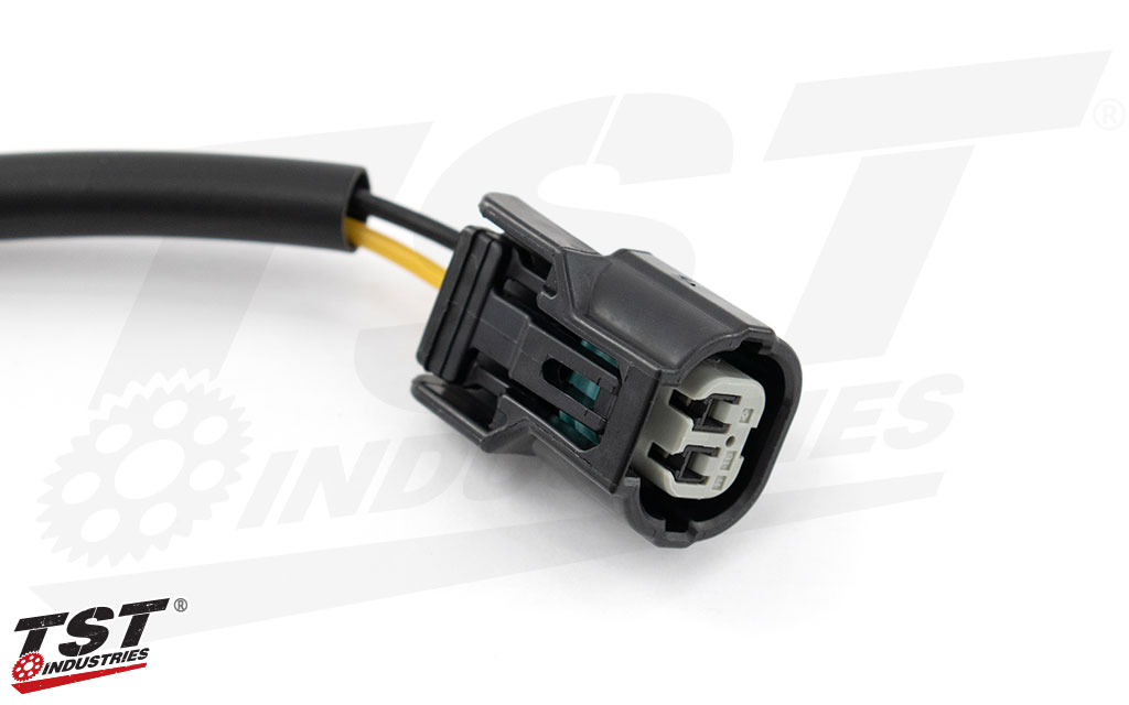 Features OEM style connectors on both ends of the harness.