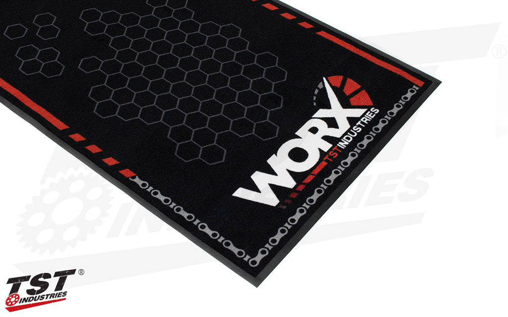 Soft nylon carpe pile provides the perfect surface to work on.