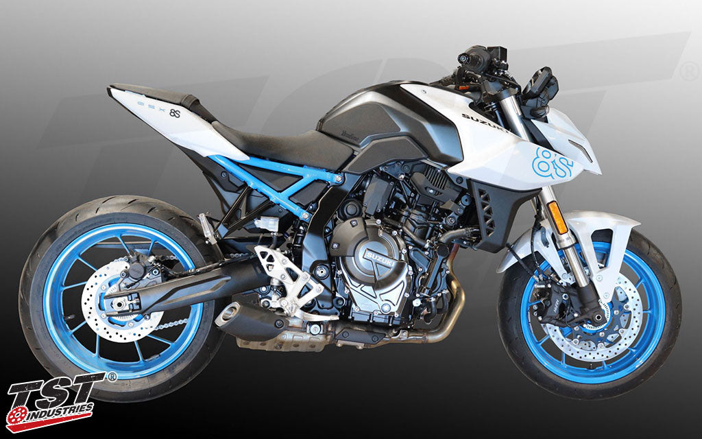 Protect your Suzuki and gain more control during commutes or aggressive riding with TechSpec Tank Grips.