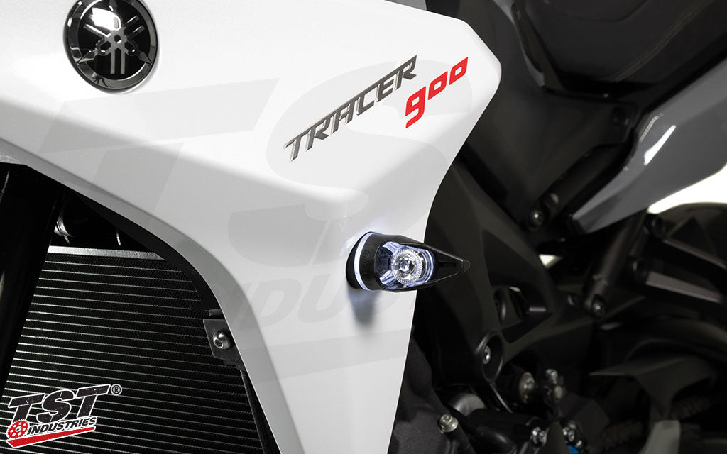Interchangeable base running light colors - Hyper White shown.