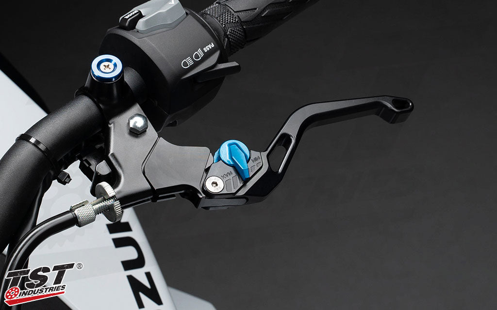 Sold as a pair so that you can upgrade both clutch and front brake levers.