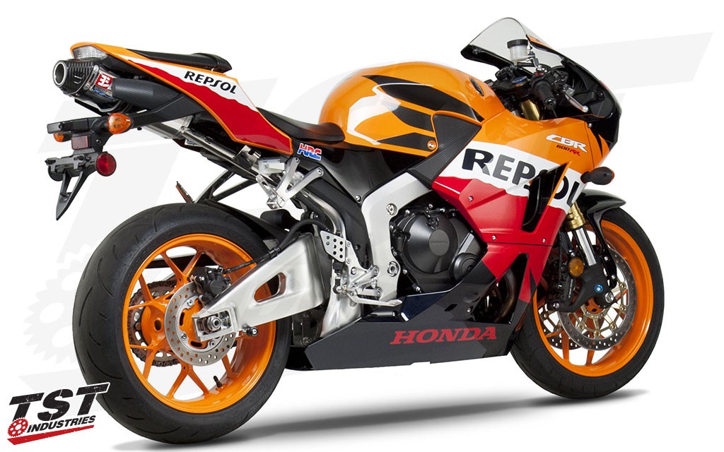 Yoshimrua RS-5 Street Slip On Exhaust on the 2013+ CBR600RR Repsol Edition.
