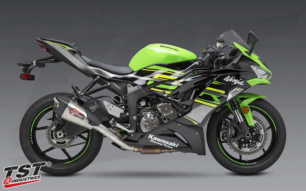 Yoshimura AT-2 Street Series 3/4 Stainless Slip-On Exhaust for Kawasaki ZX-6R 2019+