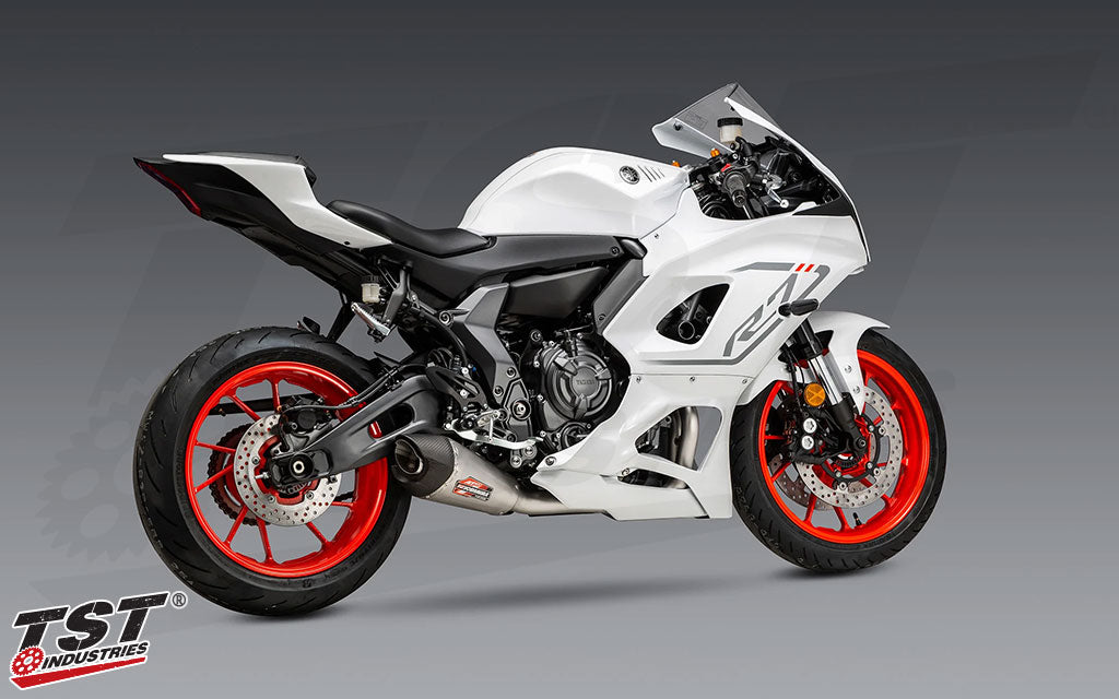 Get your Yamaha R7 podium ready with Yoshimura's Race Series Full System Exhaust.