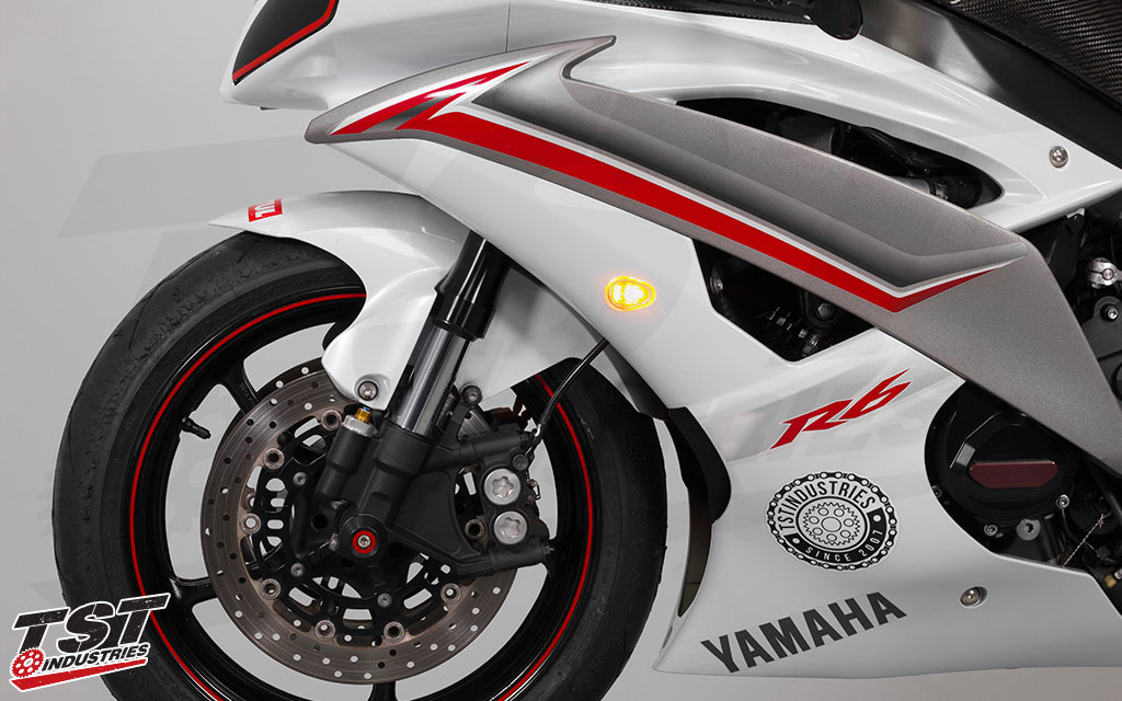 TST GTR Front LED Flushmount Turn Signals for the 2008 - 2016 Yamaha YZF-R6. (Non-blemished units shown)