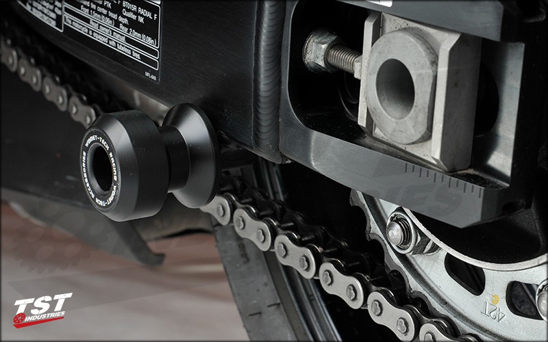Add protection to your swingarm while enabling easy lifting with a properly outfitted paddock stand. 