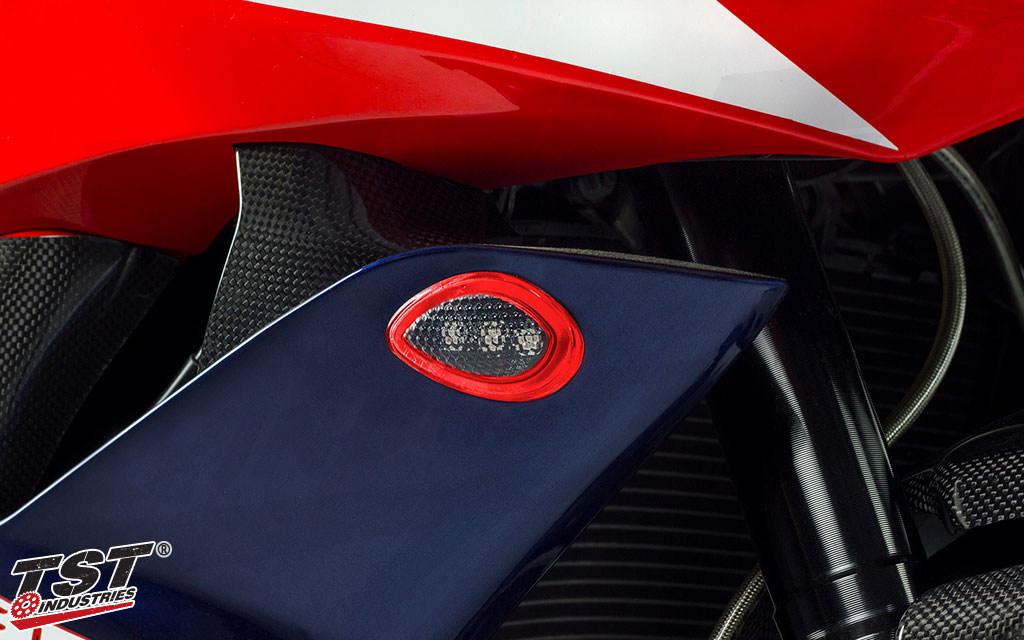 TST LED HALO-1 Front Flushmount Turn Signals on the 2007-2012 CBR600RR. (Red HALO shown)