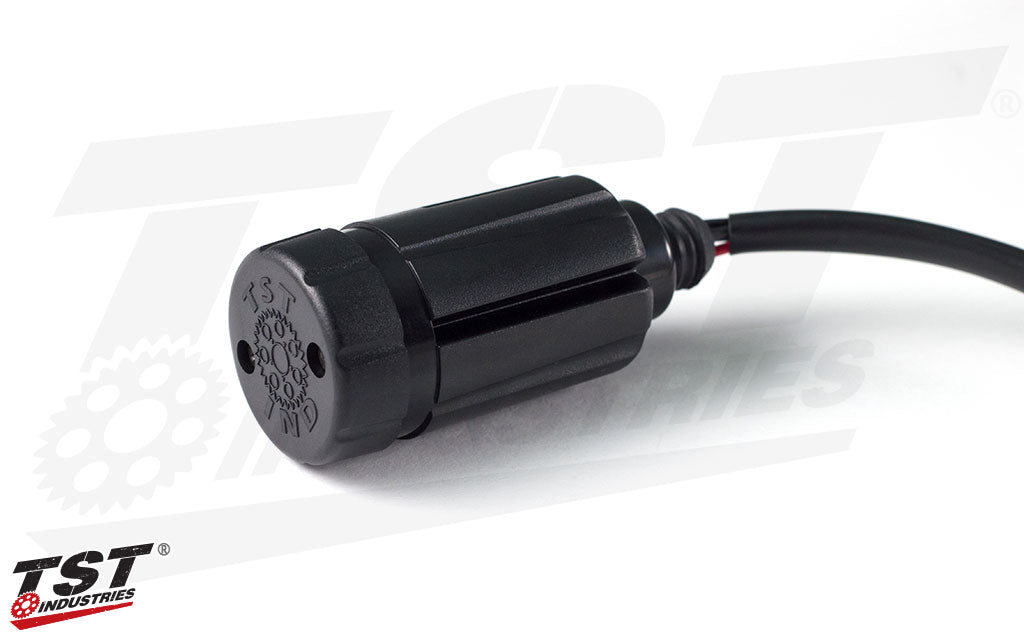 TST Brake Light Modulator | Yamaha YZF-R1 / YZF-R9 / YZF-R7 / YZF-R6