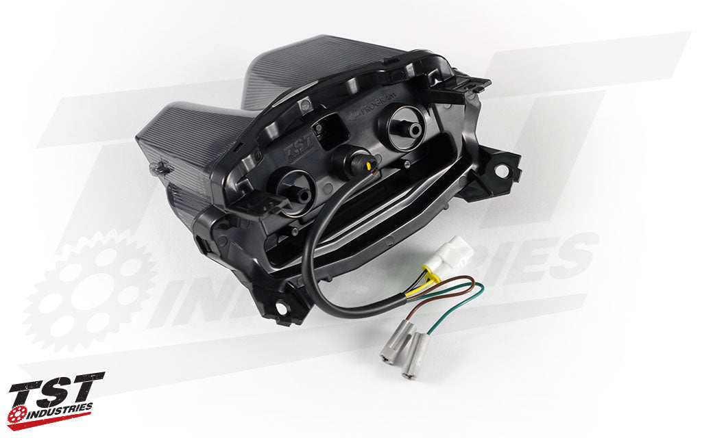 Plug and play wiring and easy access to the programmable function.