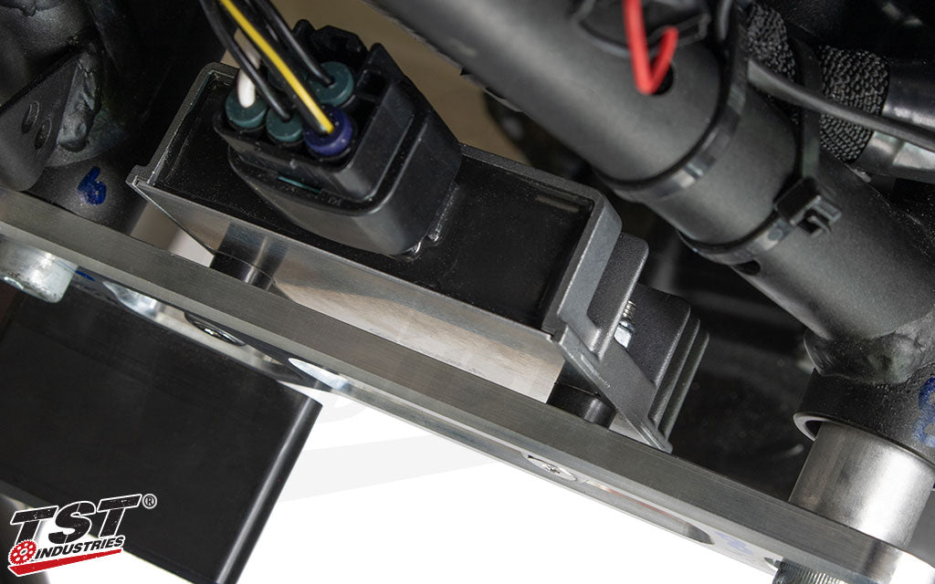 Developed from our Ninja 400 supersport racing efforts to decrease the likelihood of sustaining regulator damage during a crash.