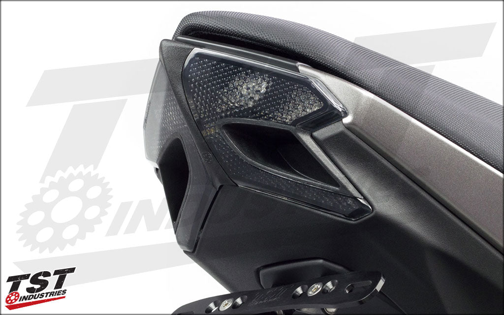 Ducted features of the taillight flow with the rest of the undertail