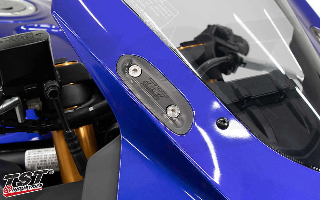 Unique deisgn blends flush with the updated Yamaha R3.