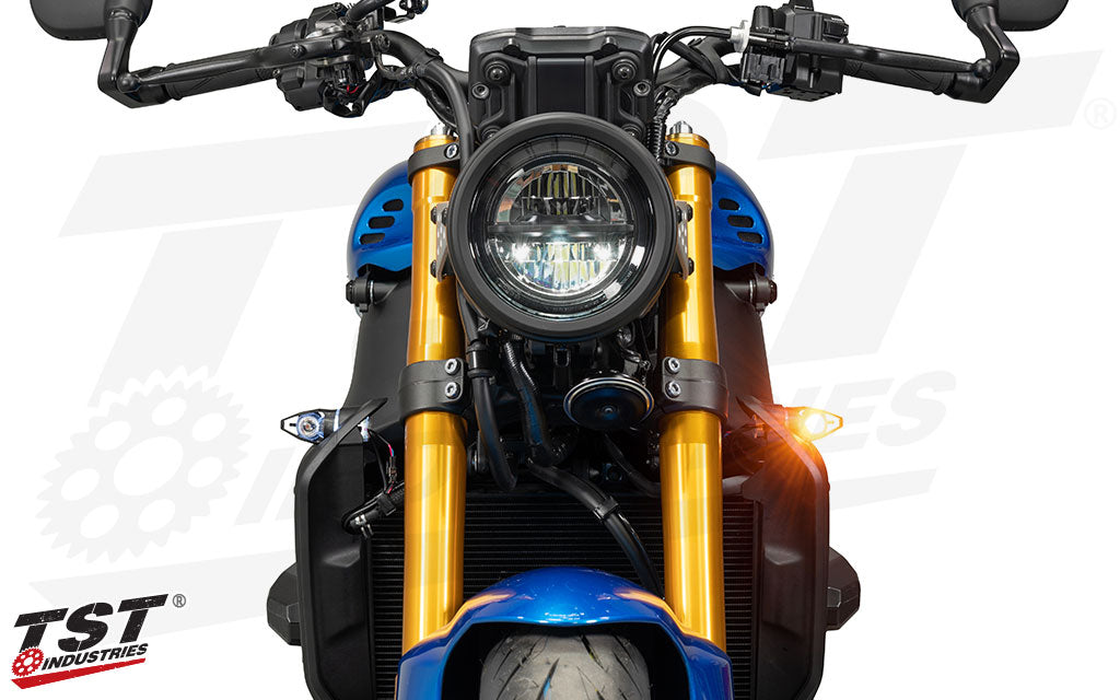 Bright SMD-style LED activates during turn signal activation to demand attention from others on the road.