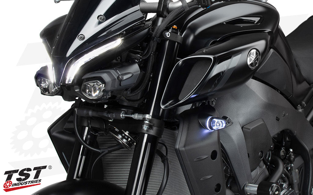 TST MECH-GTR LED Turn Signals on the 2022 Yamaha MT-10
