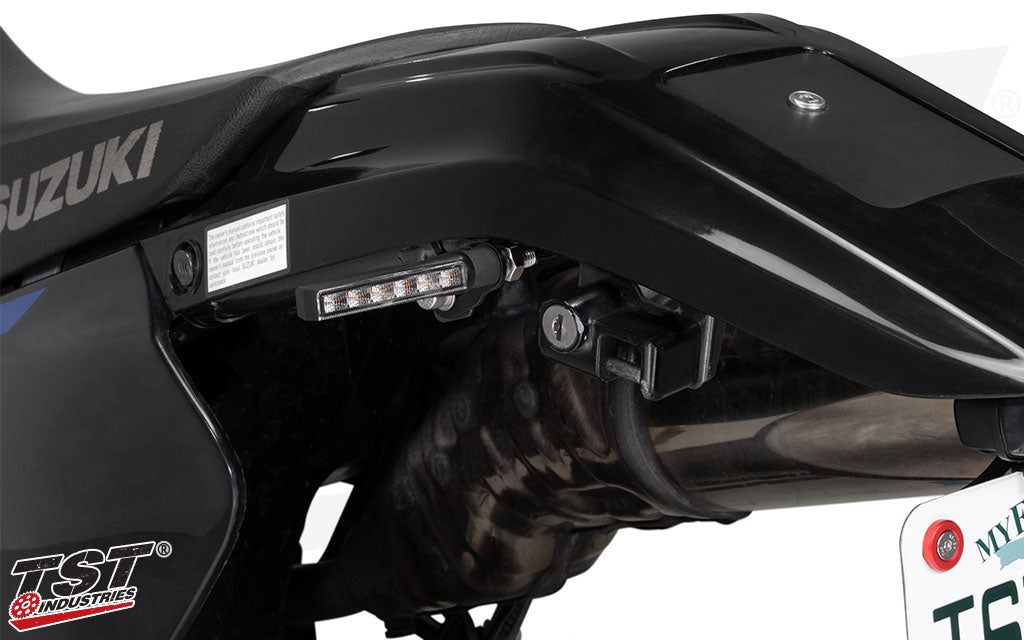 Enables installation of aftermarket turn signals using an 8 to 10 mm stud.