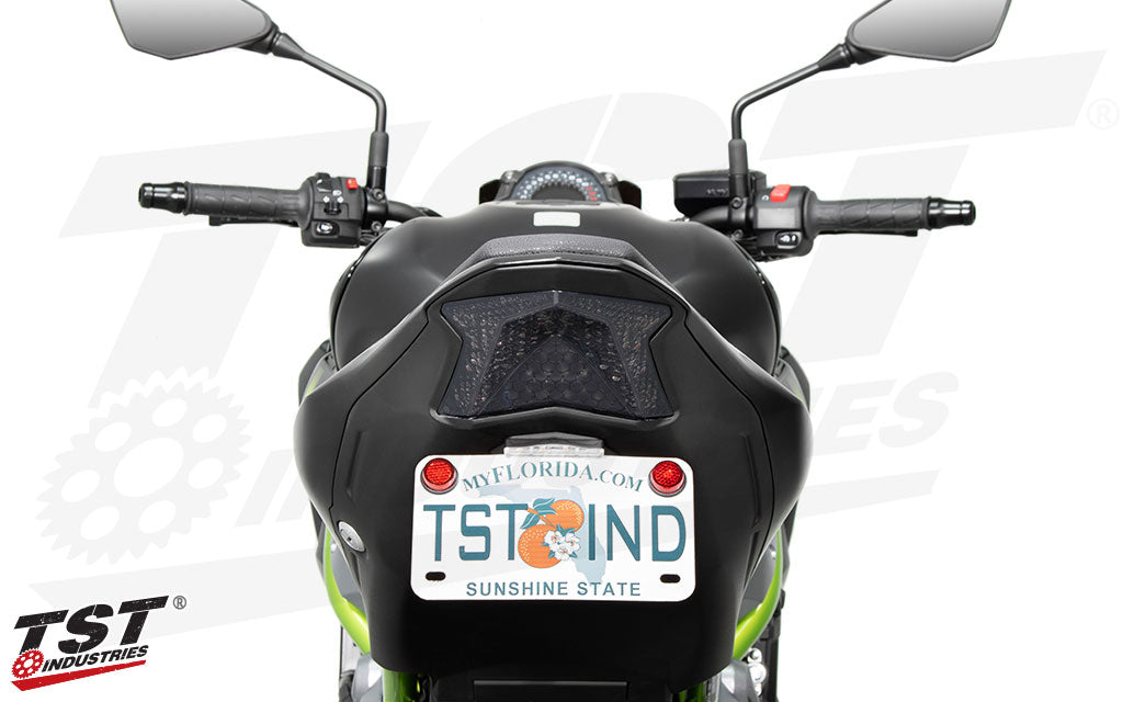 Unique lens design accentuates the body lines of the Kawasaki ZH2.