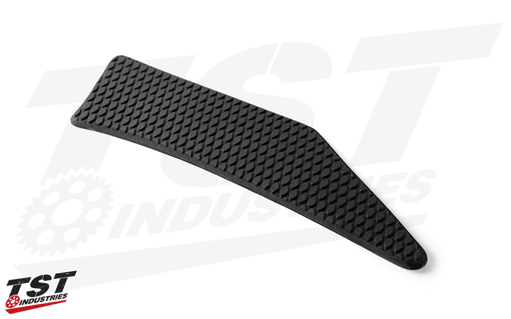 Easy application that won't leave residue on your 2020+ Yamaha MT-03.