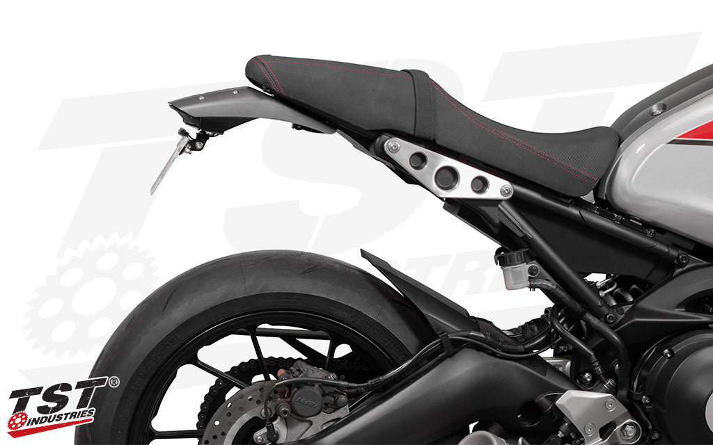 XSR900 TST Industries ウィンカー内蔵 スモークテールライト LED Integrated Tail Light & Fender Eliminator Kit | XSR900