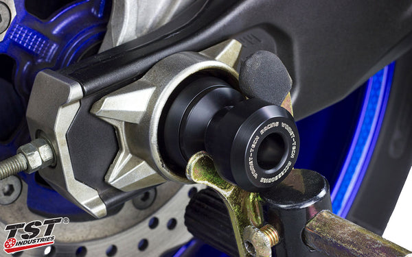 Rear Axle Slider | Yamaha FZ07 / MT07 / XSR700 / YZF-R7