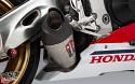 Features a carbon fiber canister cap.