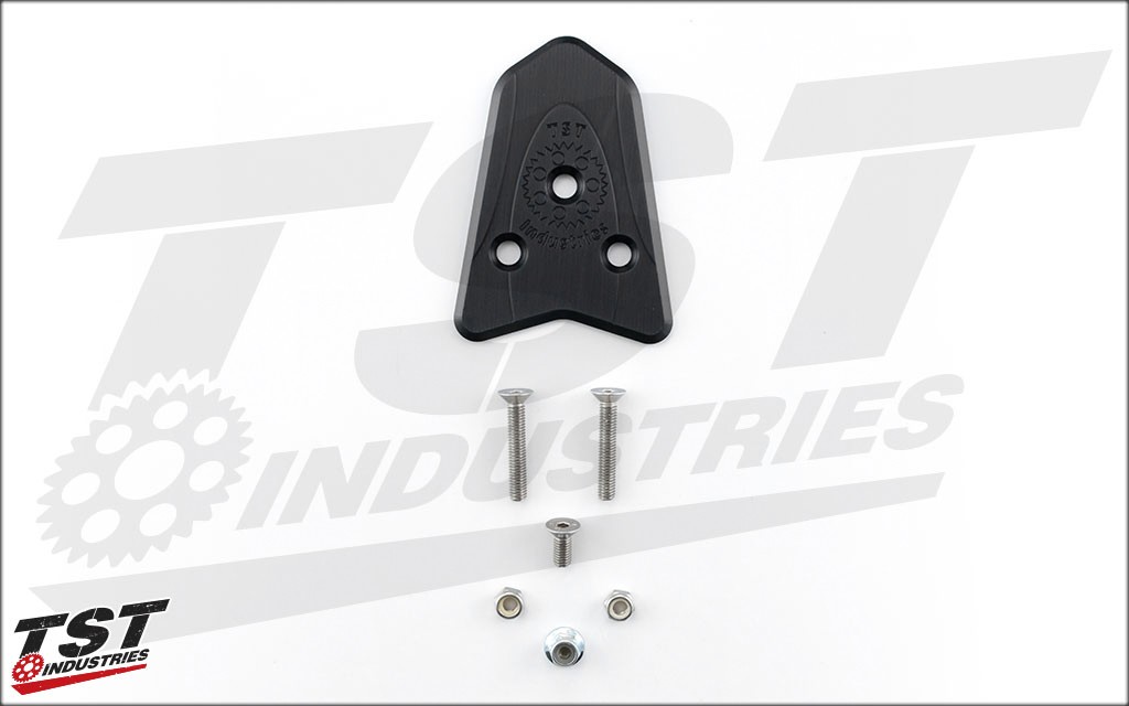 What's included in the 2009 - 2014 Yamaha R1 Undertail Closeout.