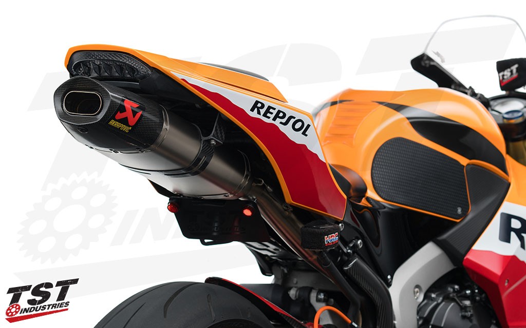 Update the looks of your 2013+ Honda CBR600RR with the TST exclusive V2 LED Integrated Tail Light.