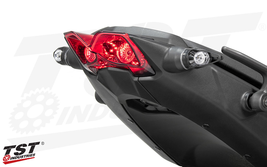 Exclusive lens design elevates your three-wheeled Yamaha to the next level. (Shown with MECH-GTR Turn Signals - Sold separately)
