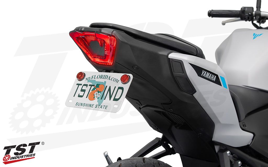Modern perimeter lit running light provides a unique and modern feel to your Yamahah MT-03.