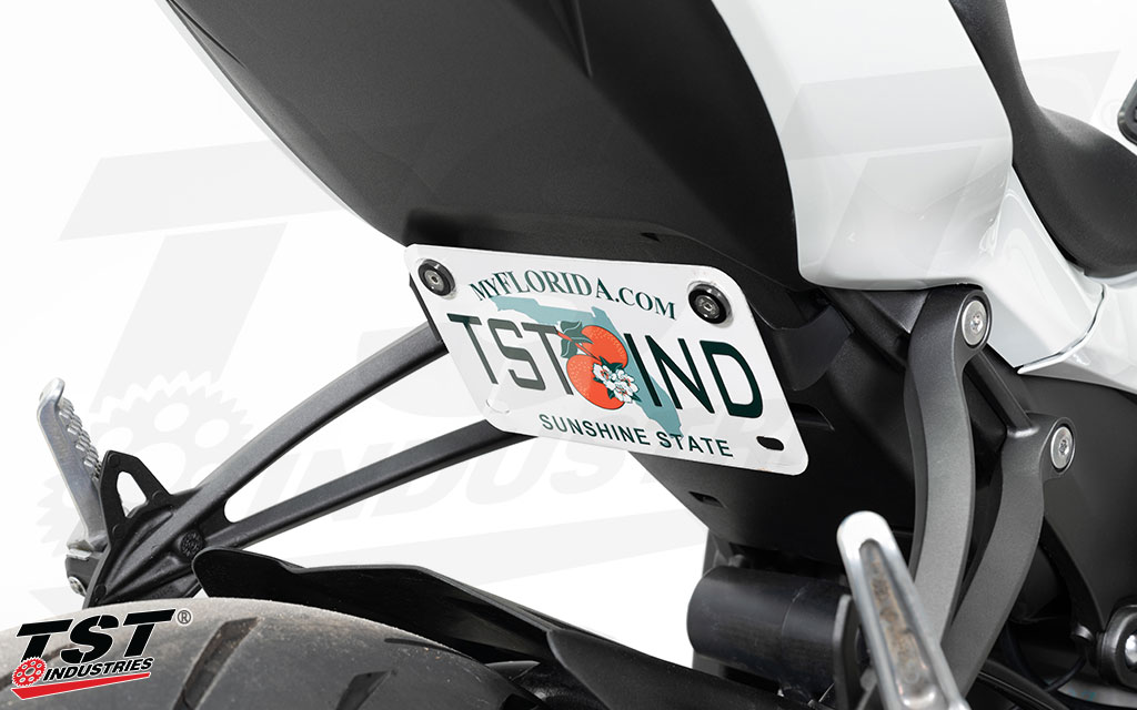 Installs without any permanent modification to your 2024+ ZX-6R.