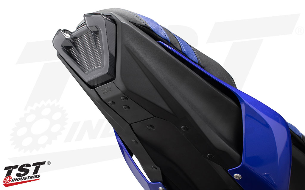Provides a clean and elegant solution to finishing the undertail of the FZ-07.