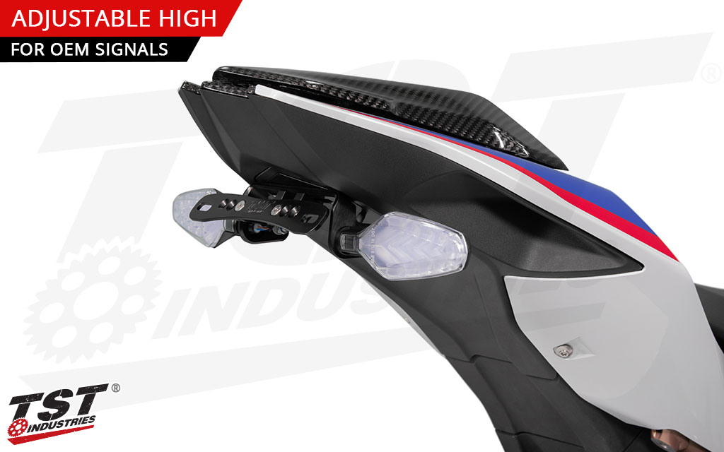 If you want to keep your OEM turn signals, this BMW S1000RR tail tidy kit is for you.