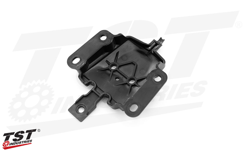 Upgrade your Yamaha R7 with the TST Industries Undertail Closeout.