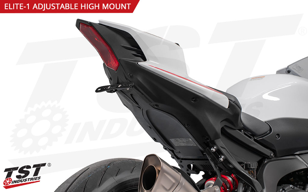 The Yamaha R9 TST Elite-1 fender eliminator is comprised of high-quality components.