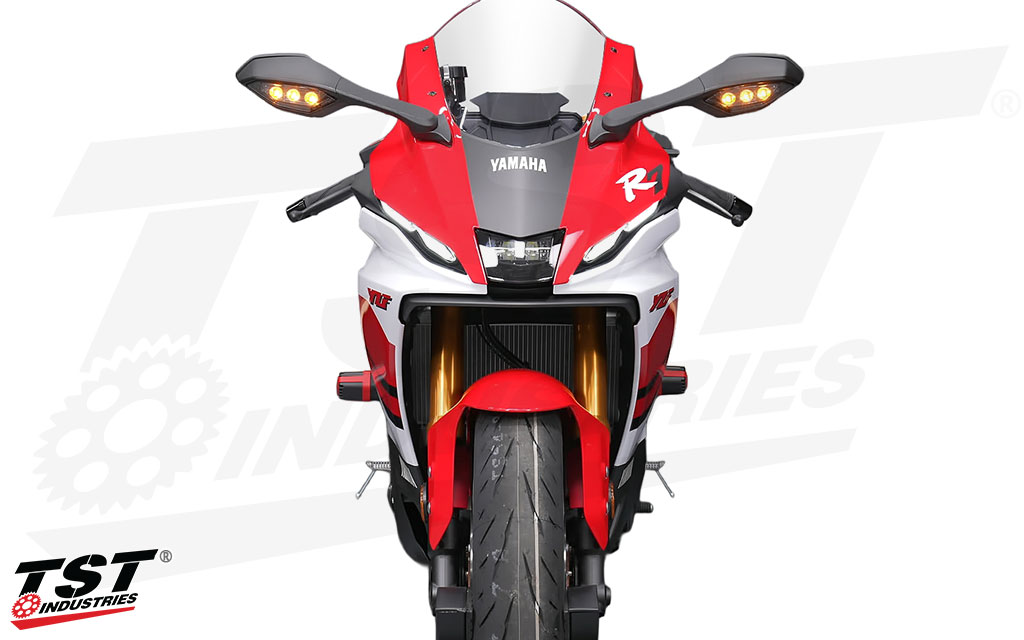 Asyemtric design protects both sides of the 2026+ Yamaha R7.