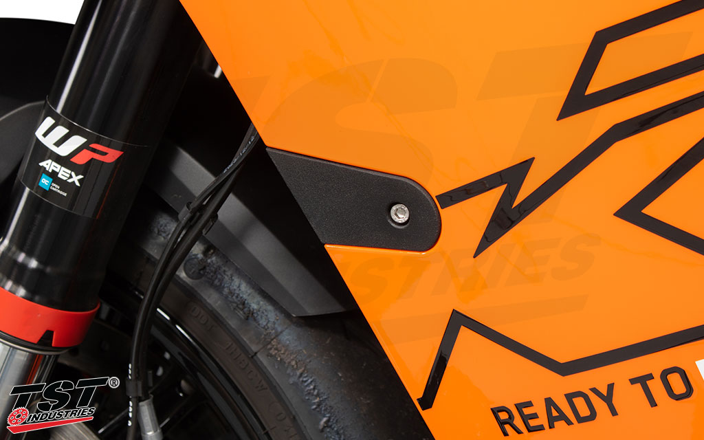 Block off your KTM's front turn signals with the easy-to-install TST Turn Signal Race Covers.