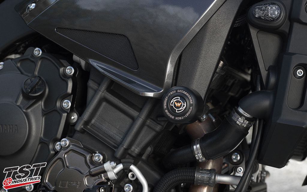 Womet-Tech Frame Sliders on the 2016+ Yamaha FZ-10 / MT-10. 