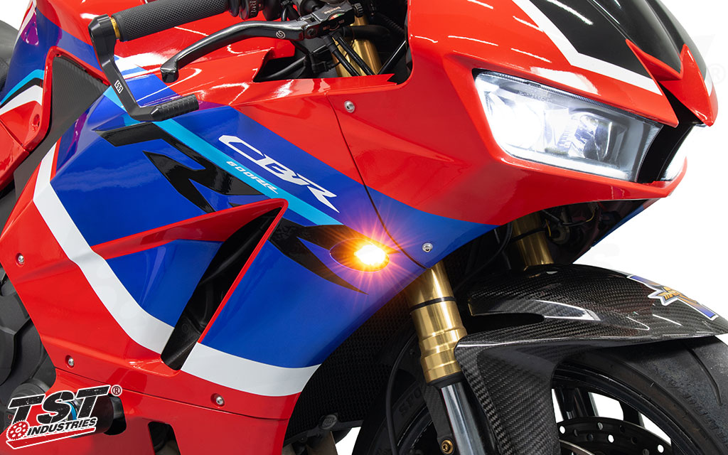 Upgrade your Honda motorcycle with super bright LED front flushmount turn signals.