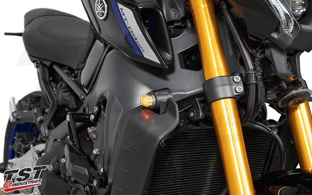 Coolant Recovery Tank Shielding Cover For YAMAHA MT-03 MT-25 YZF-R3 2015-2017