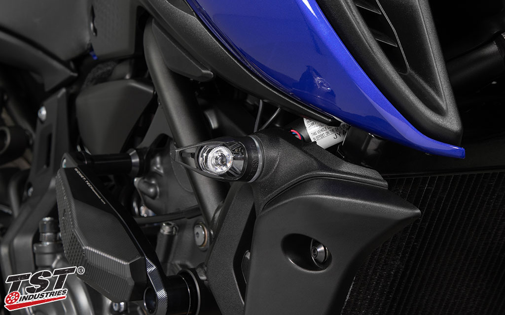 Ditch the standard bulky OEM turn signals for a set that match your 2021+ Yamaha MT-07.