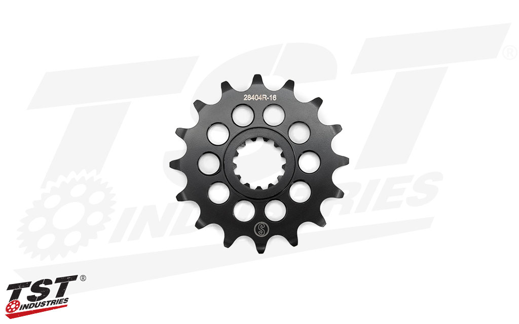 Upgrade your Suzuki motorcycle's drivetrain with a 520 pitch front sprocket for lightweight performance.