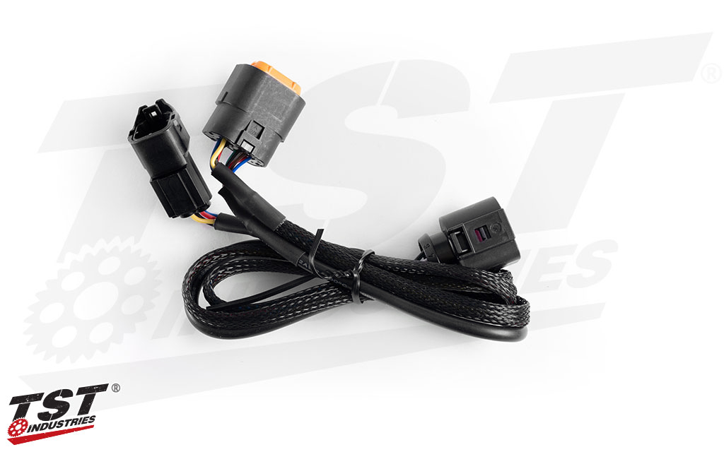 Plug and play harness enables easy installation to your aRacer ECU.