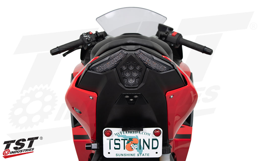 Exclusive design that completely reimagines the Ninja 500 tail light.