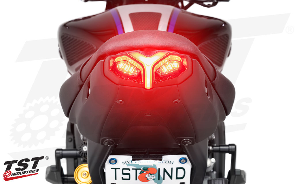 Brake activation TST Programmable And Sequential LED Integrated Tail Light For Yamaha MT-09 2021+ (Non-Blemished Unit Shown) the red LEDs to 100% for an extremely bright output on the rear of your MT-09.