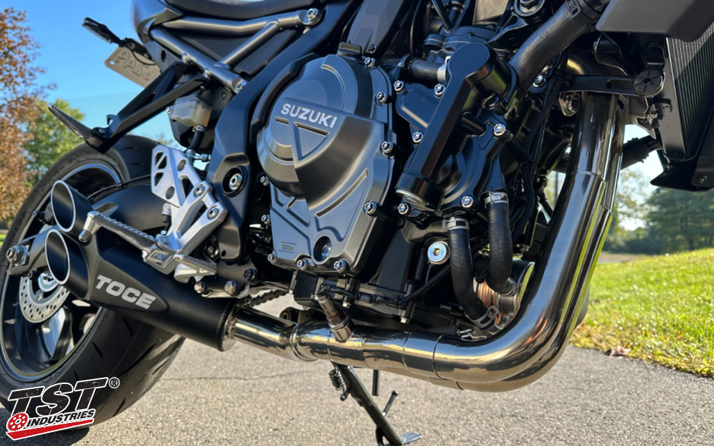 Toce T-Slash Exhaust with polished stainless steel header on the Suzuki GSX-8S.