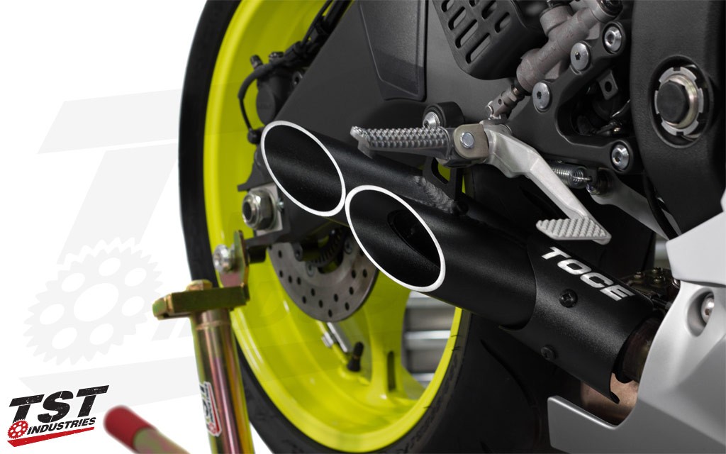 Improve the looks and sound of your R6 with the Toce Double Down Exhaust.