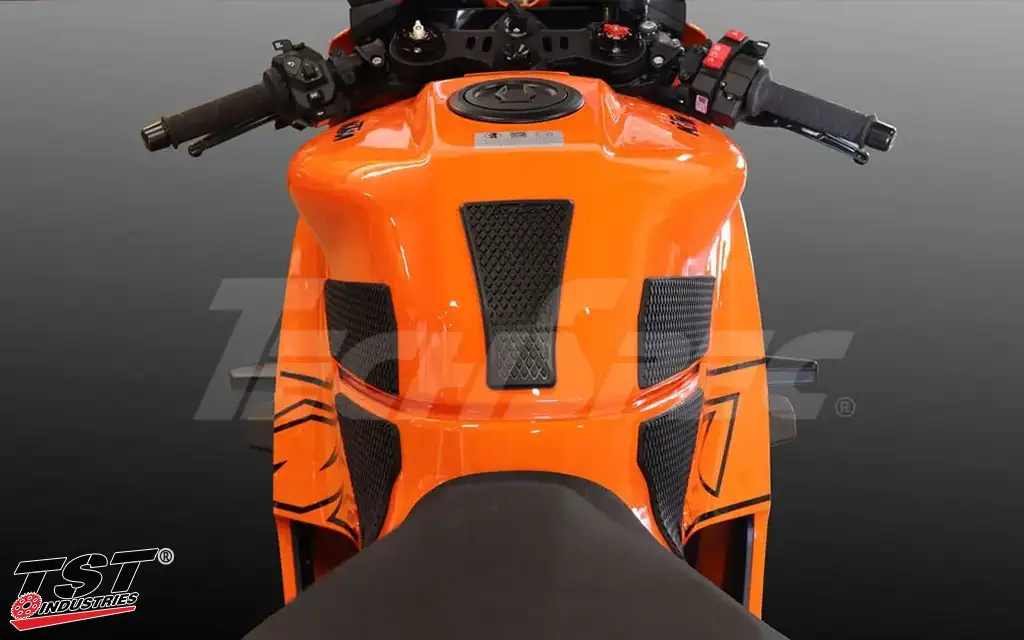 Each kit includes a matching center tank grip - SnakeSkin kit shown.