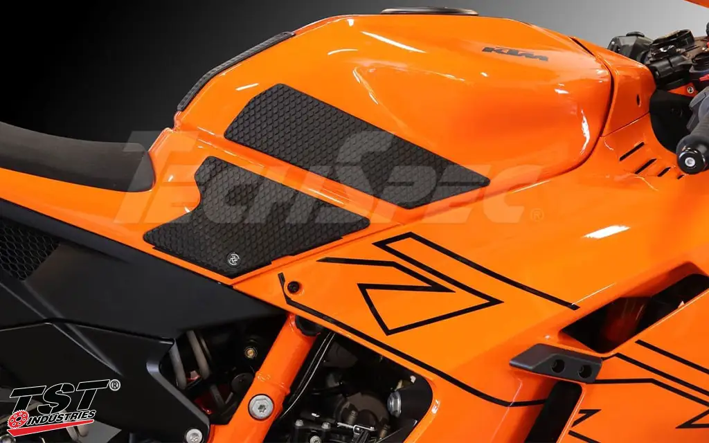 Protect your KTM 990 RC R while gaining more knee and thigh grip.