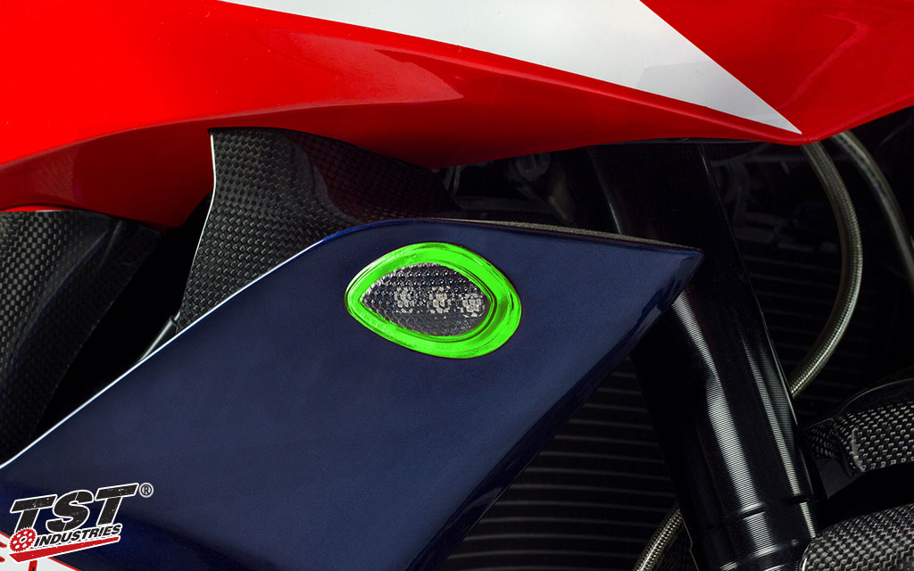TST LED HALO-1 Front Flushmount Turn Signals on the 2007-2012 CBR600RR. (Green HALO shown)